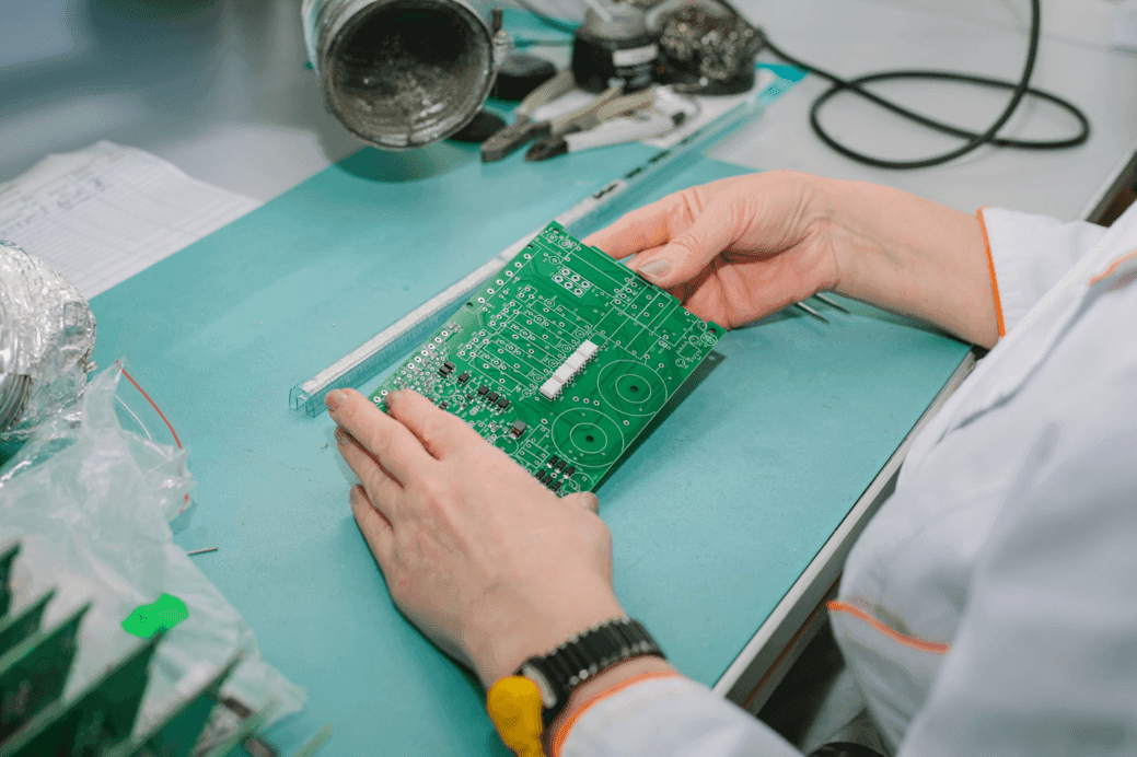 Seven realities of working as an electronics technician